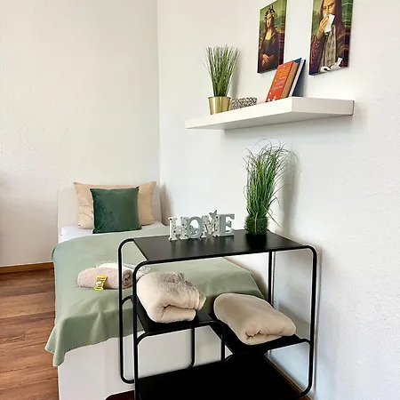 アパート Modernes Mit Altbau Flair Naehe Messe Duesseldorf ドゥイスブルグ