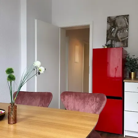 Modernes Mit Altbau Flair Naehe Messe Duesseldorf * Duisburgo