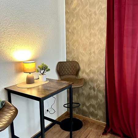 Modernes Mit Altbau Flair Naehe Messe Duesseldorf * Ντούισμπουργκ
