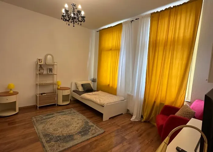 Apartment Modernes Mit Altbau Flair Nähe Messe Düsseldorf